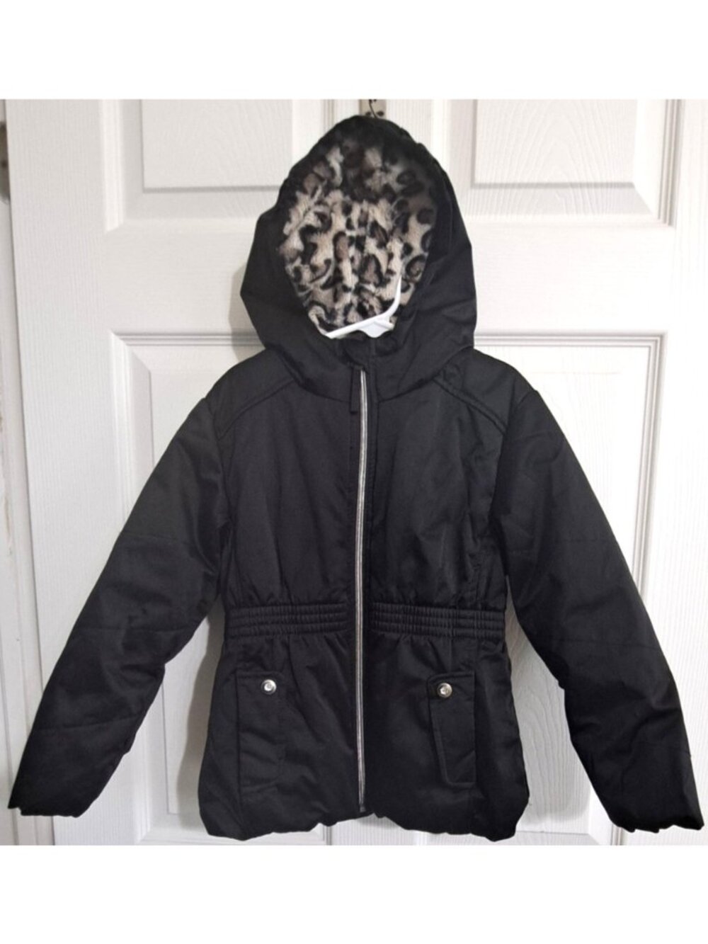 Rothschild Girl's 6X Black Hooded Full Zip Jacket Leopard Patterned Pile Lining